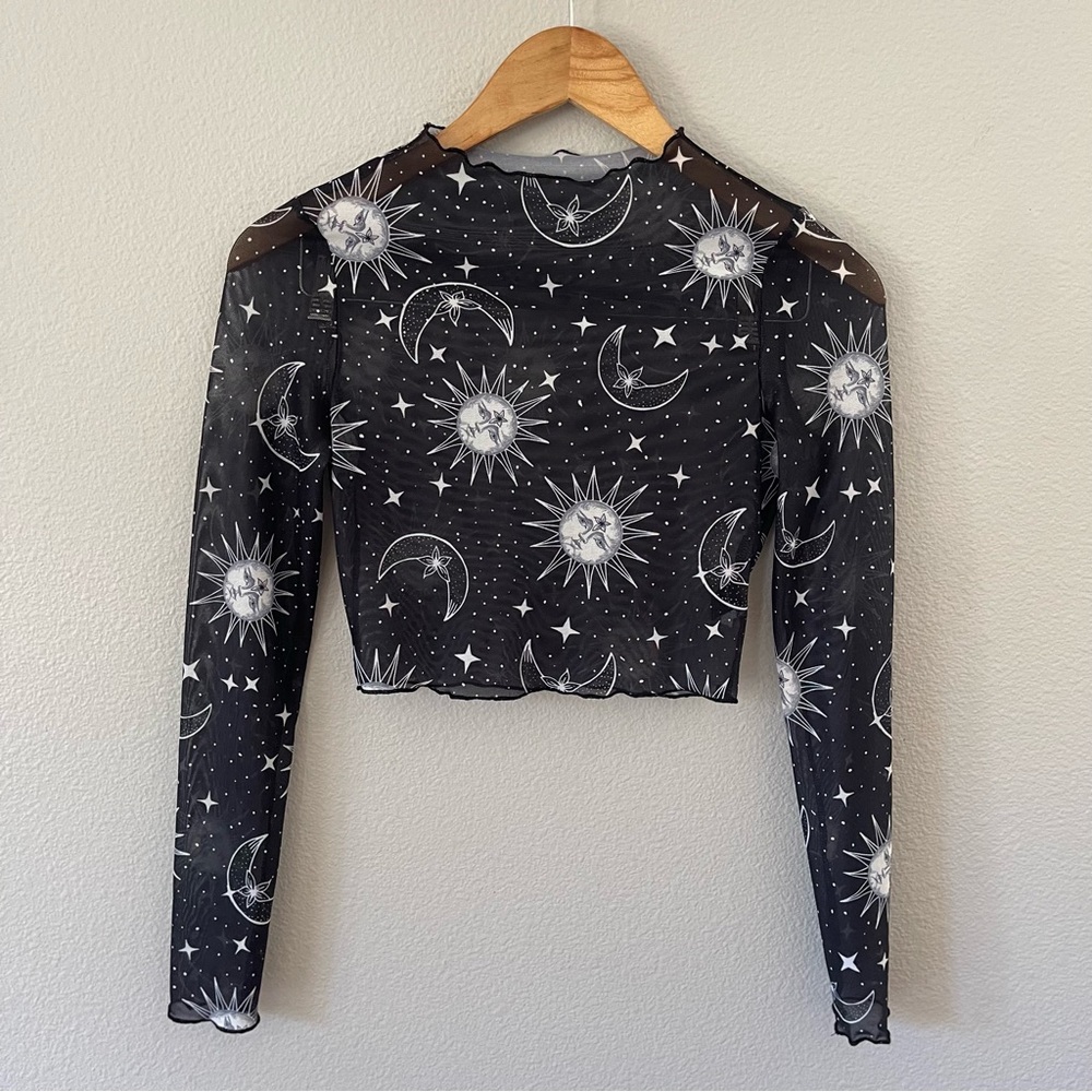 Shein Mesh Black/White Crop Astrology Top Size XS
